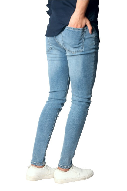 OSLO - LIGHT WASH RIP JEAN